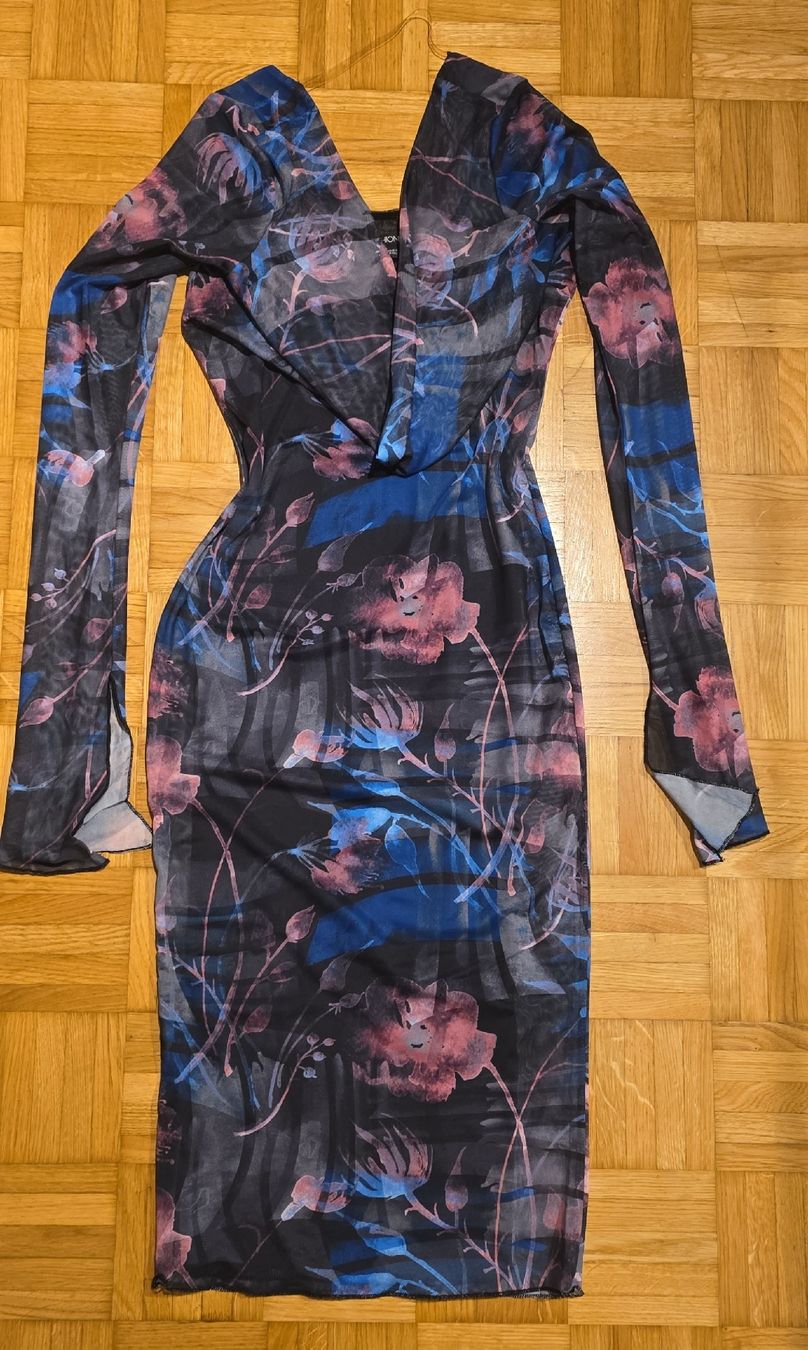 Robes: Damen Kleid Gr. M – Neuf (Voir description) à Effretikon par Yanaa247