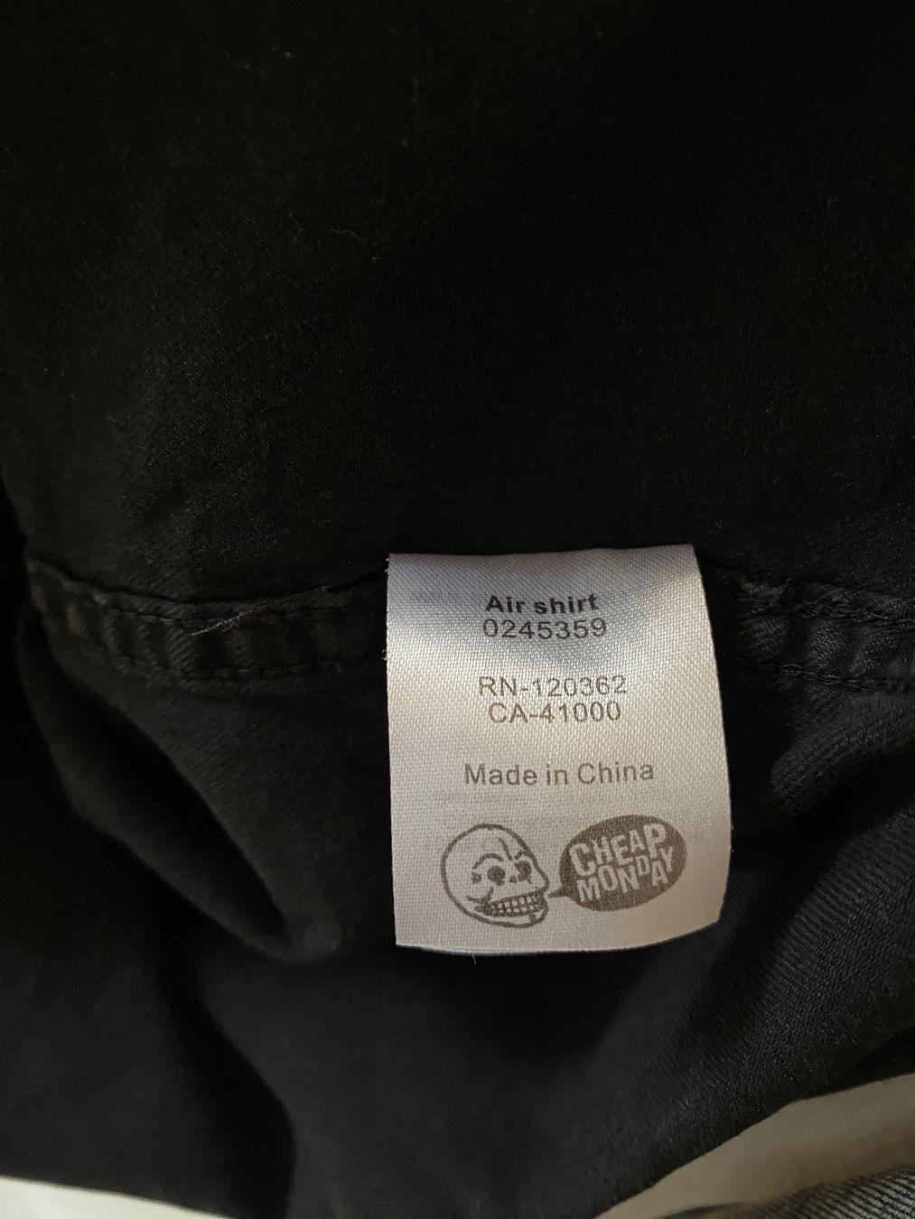 Hemden: Herrenhemd - Cheap Monday - Grösse M – Gebraucht aus Zürich von Joaoleal 6