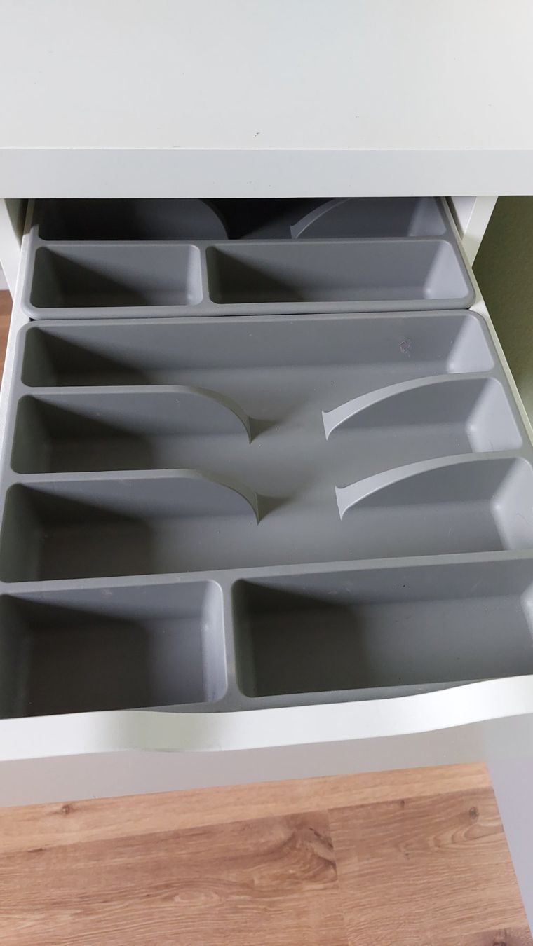 Ikea Schreibtische: IKEA Schreibtisch – Gebraucht aus Eschenbach SG von quantum007 1