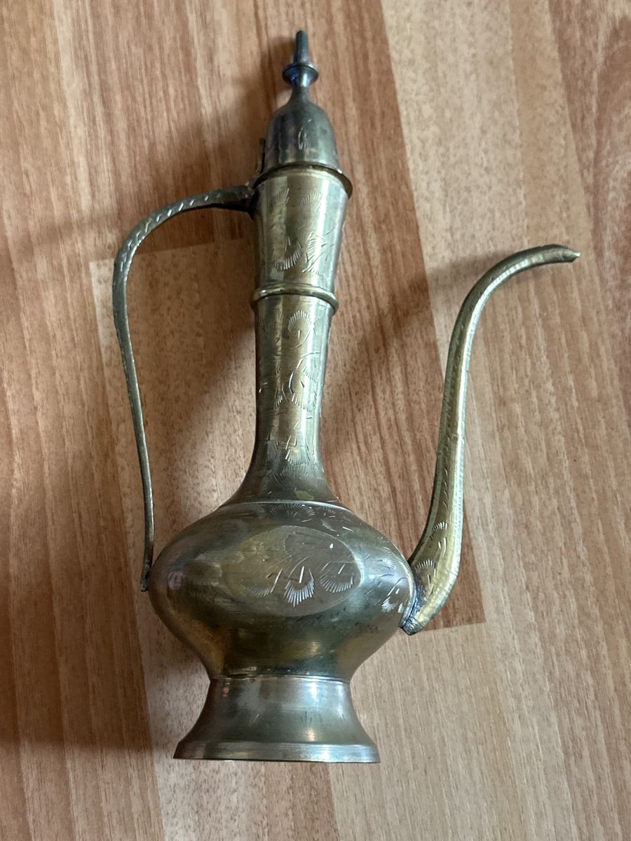 Caraffe: Antike orientalische Messingkanne Höhe 28 cm – Usato da St. Gallen venduto da mai_2lcj 1