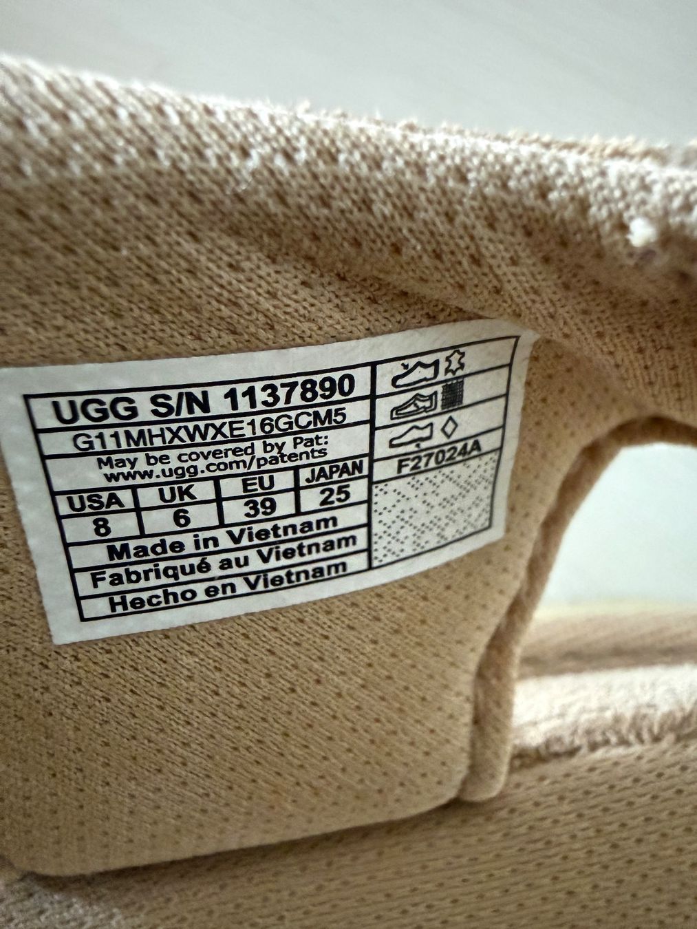 Ugg Scarpe da donna: Sandales à plateau UGG taille 39 – Usato da Céligny venduto da kimag1 6