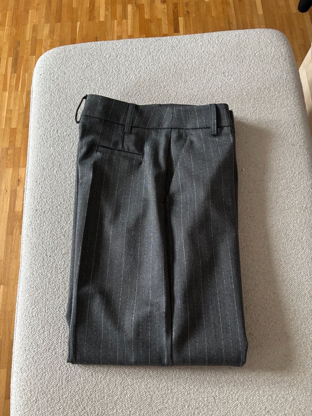 Pantaloni: Anzugshose Damen – Usato da Stallikon venduto da ulv_k7jj 1