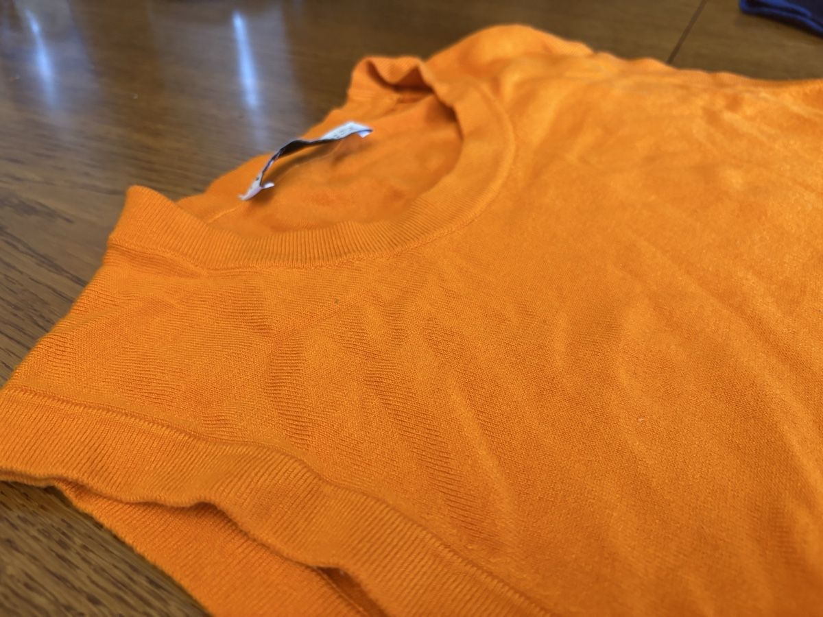 Zara T-shirt: Zara tshirt taille S – Usato da Attalens venduto da Skorpionica 1