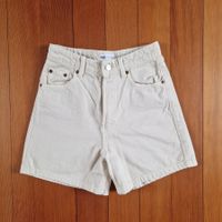 Beige Shorts von Zara Gr. 32