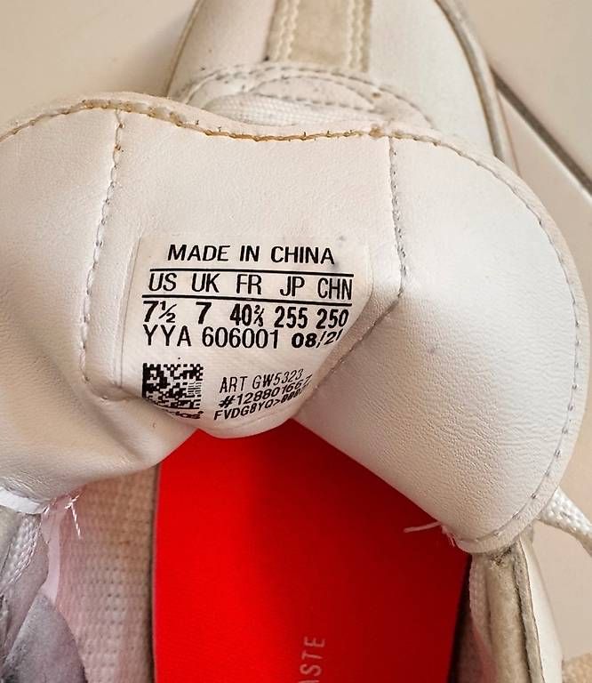 Scarpe da uomo:  Velosamba Adidas Grösse 40,5 – Usato da Basel venduto da vio-val 3