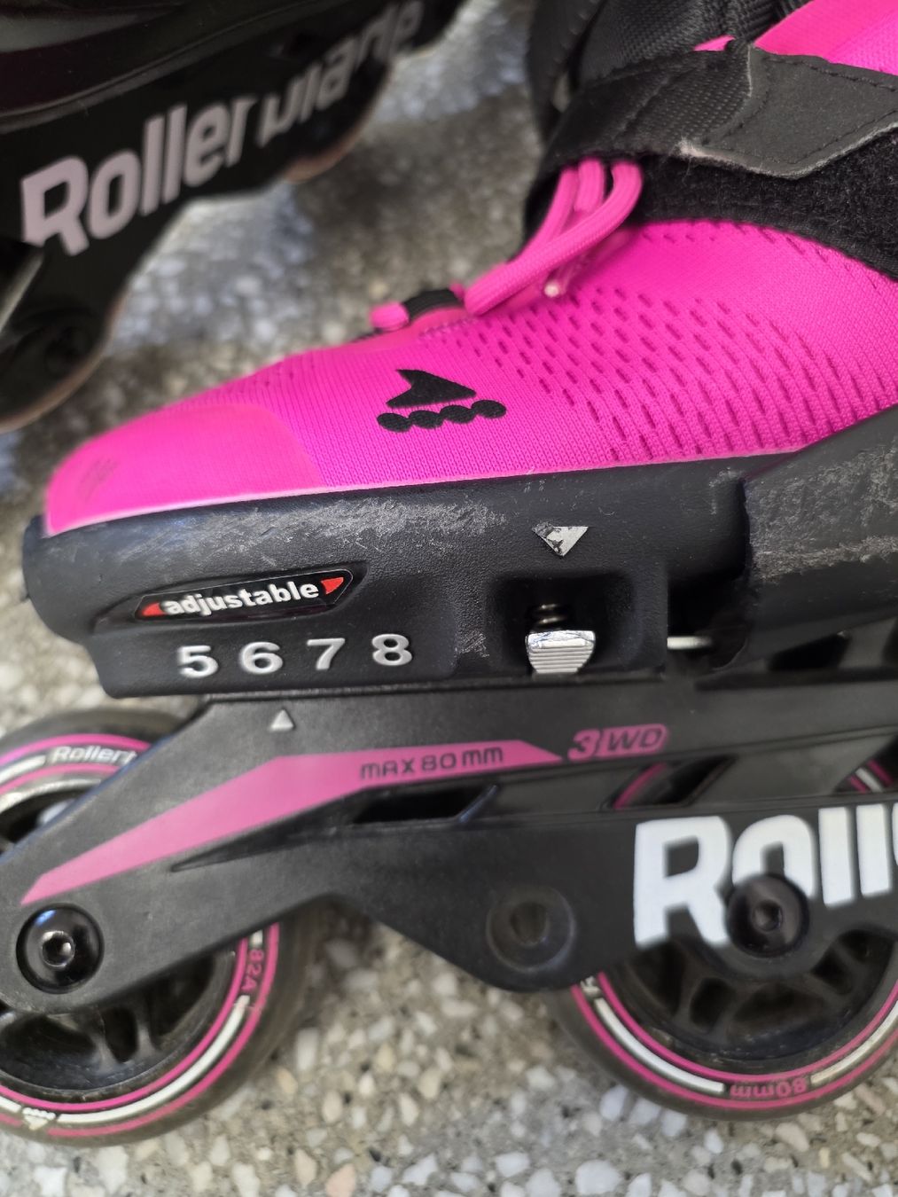 Pattini in linea & Pattini a rotelle: Pattini a rotelle Rollerblade usati, colore rosa  – Usato da Winterthur venduto da jolicarlo 6