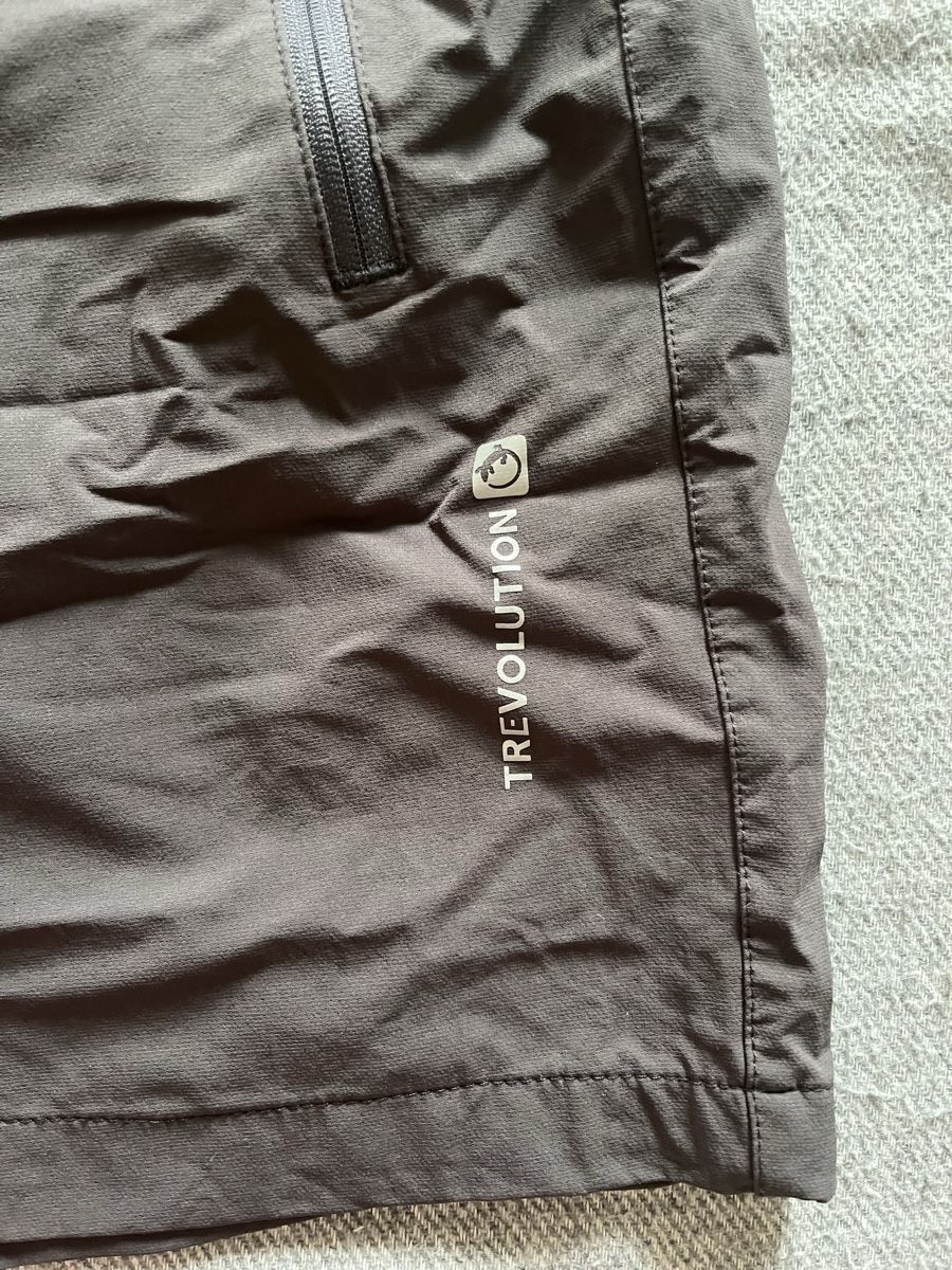 Trevolution Pantalons: Trevolution Shorts, Grösse 38 – D'occasion à Thalheim par karmabis_ 1