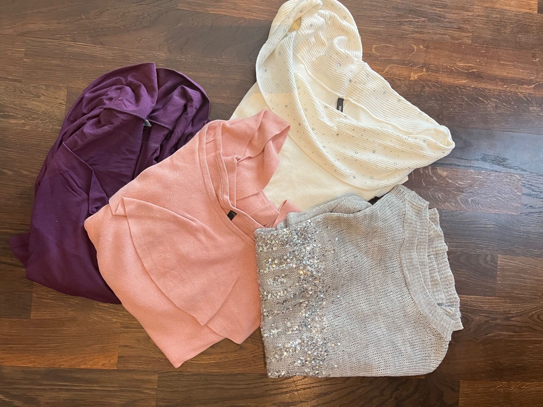 Maglioni & Felpe: Schöne Pullover Gr S – Usato da Gattikon venduto da Sunshine4.