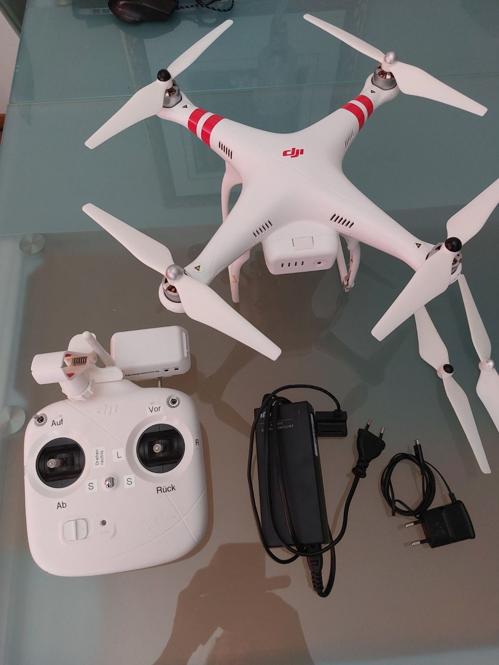 Kit di modellismo & Modellini statici: DJI Drohne Phantom 2 plus – Nuovo (secondo la descrizione) da Gommiswald venduto da horberfichten13