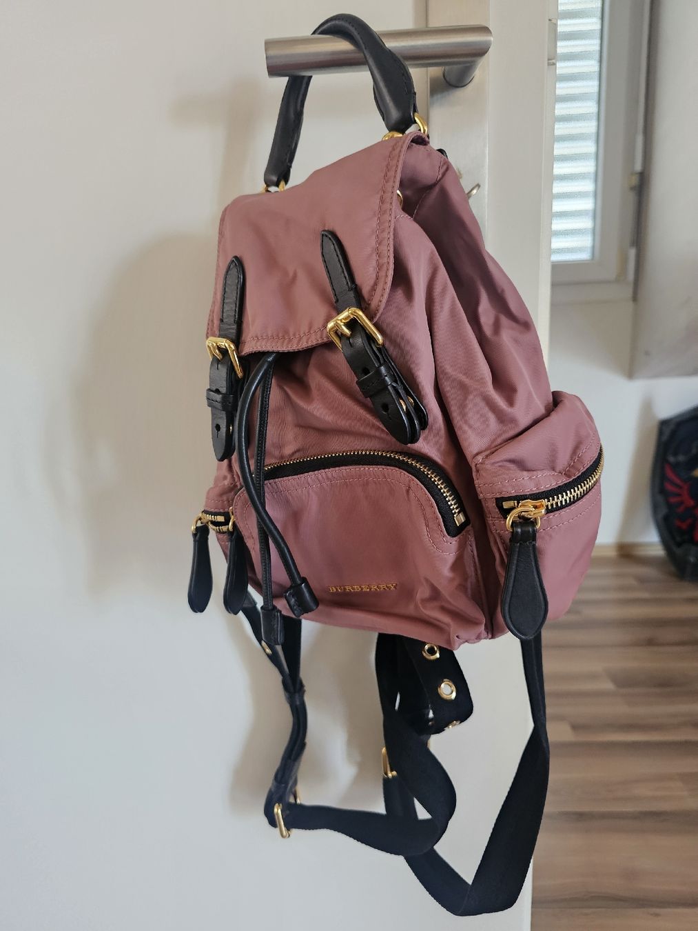 Burberry Sacs à dos: Burberry Nylon Backpack (Rucksack) – Neuf (Voir description) à Muttenz par Debbie.U 1