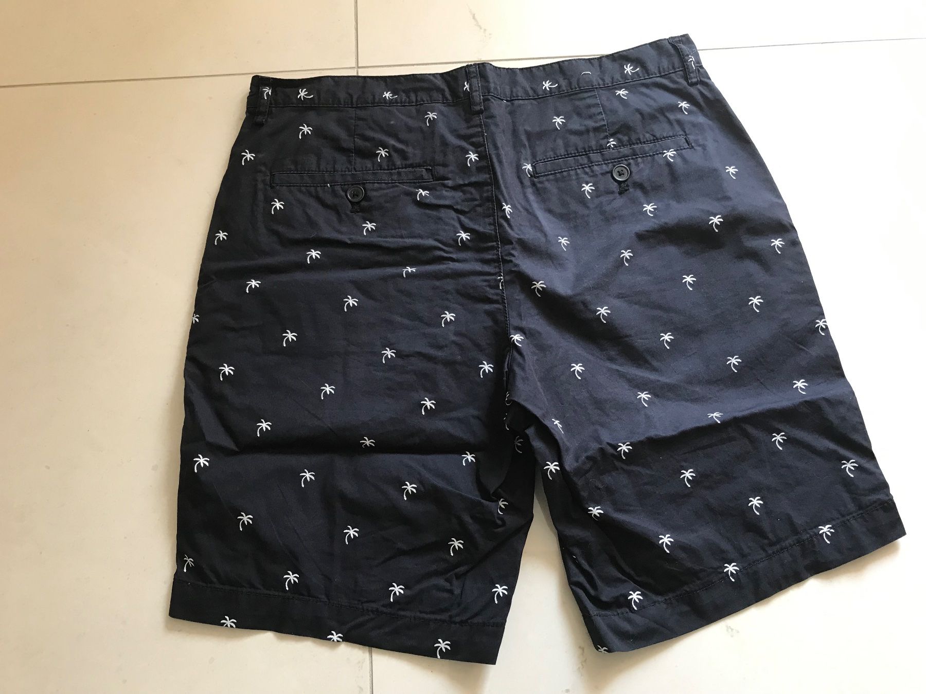 H&M Hosen: Kurze Hose gr. 46 / Porto fr. 3.- – Gebraucht aus Giubiasco von baamboo 2