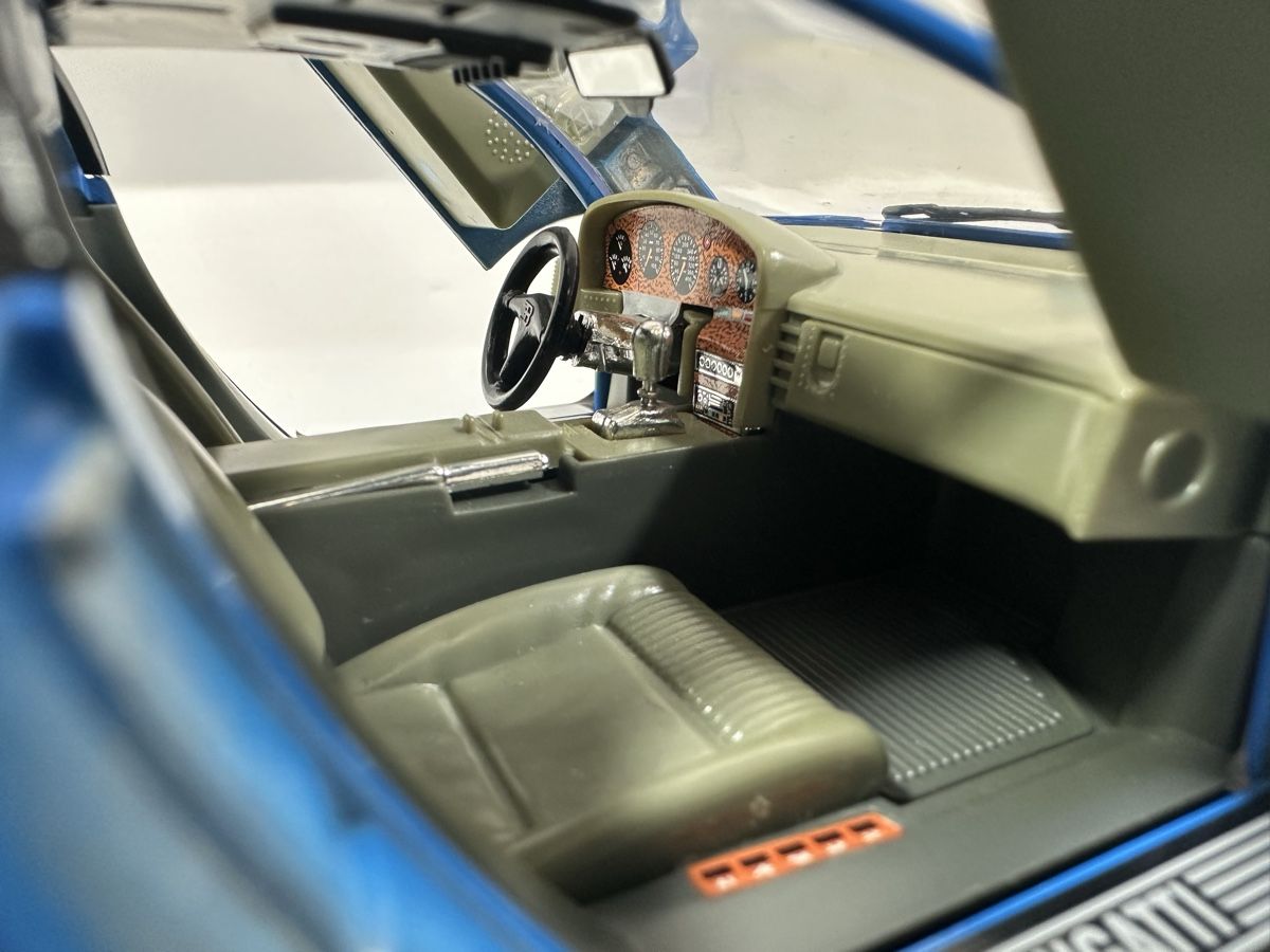 Bburago Modellini d'auto: Bugatti EB110 1:18, blau, BBURAGO – Usato da Zofingen venduto da rf9_x2xt 6