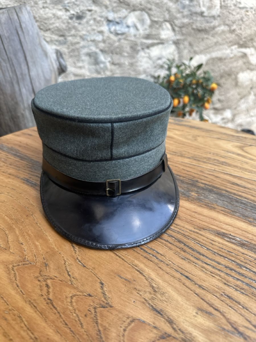 Schweizer Armee Uniformi: Armee – Usato da Morbio Inferiore venduto da Ecod