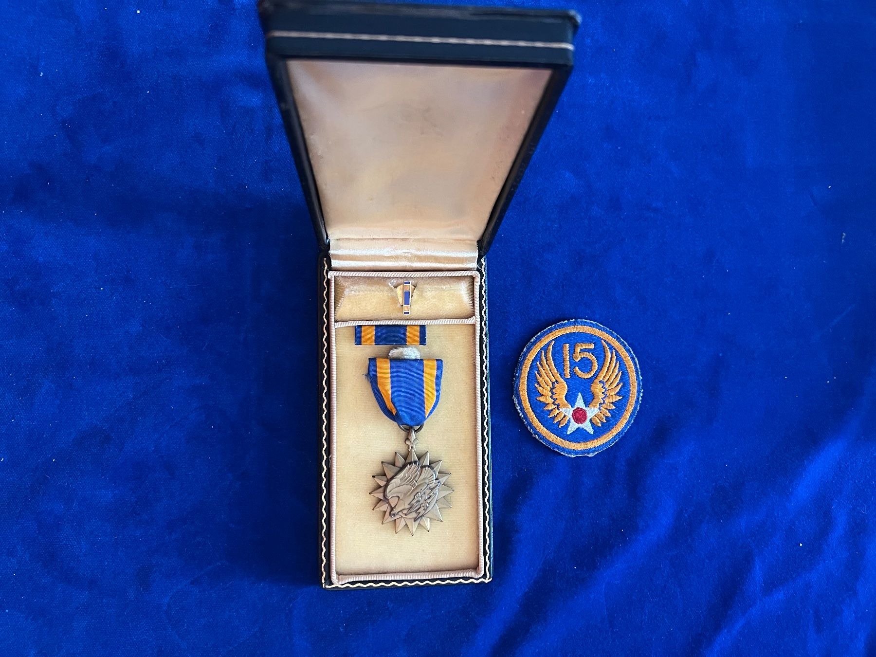 Medaglie: USA: Air Medal (KoA) – Usato da Hermetschwil-Staffeln venduto da militaria-schweiz