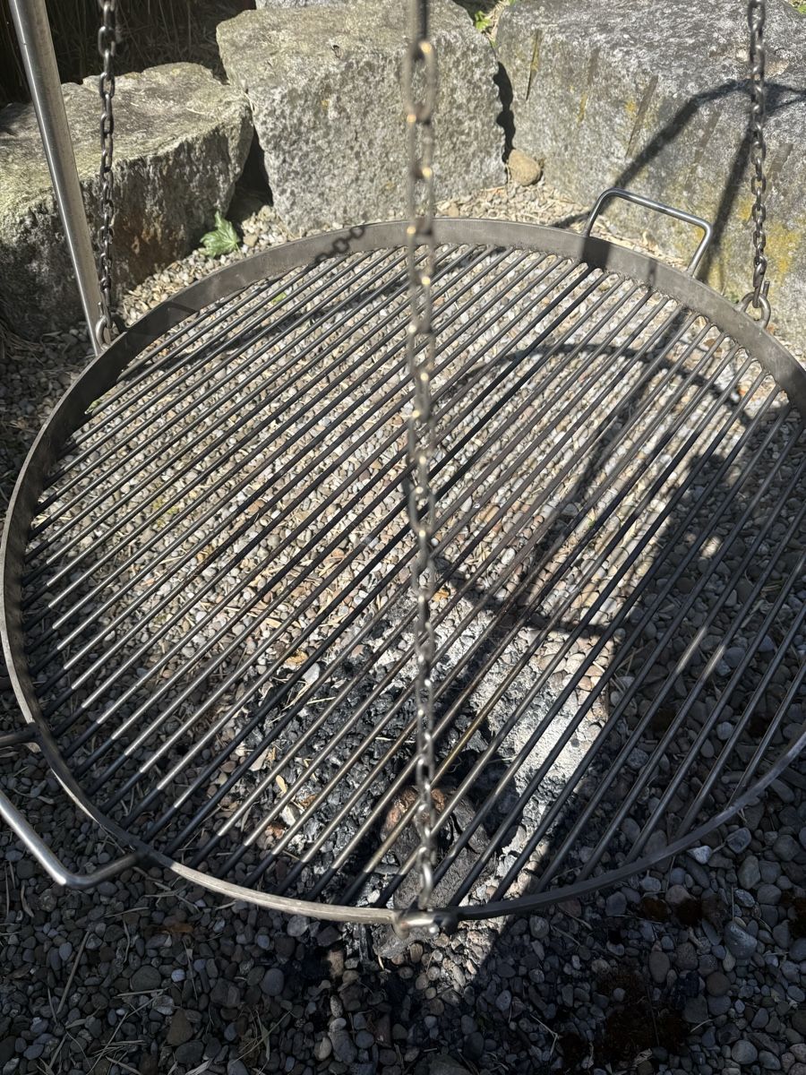 Griglie: DREIBEIN GRILL EDELSTAHL – Usato da Kölliken venduto da deleina 3