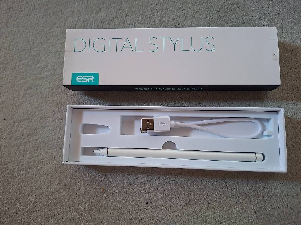 Giacche: Digital Stylus ESR – Usato da Balgach venduto da pas_62wb 1