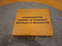 Verbandskasten alt Holz massiv