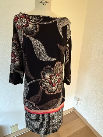 Comma Kleid Grösse 36
