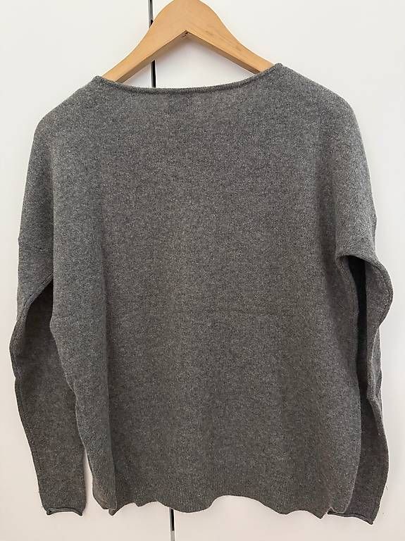 Maglioni & Felpe: 100% Kashmir Pulli – Usato da Luzern venduto da HeleneXX 2