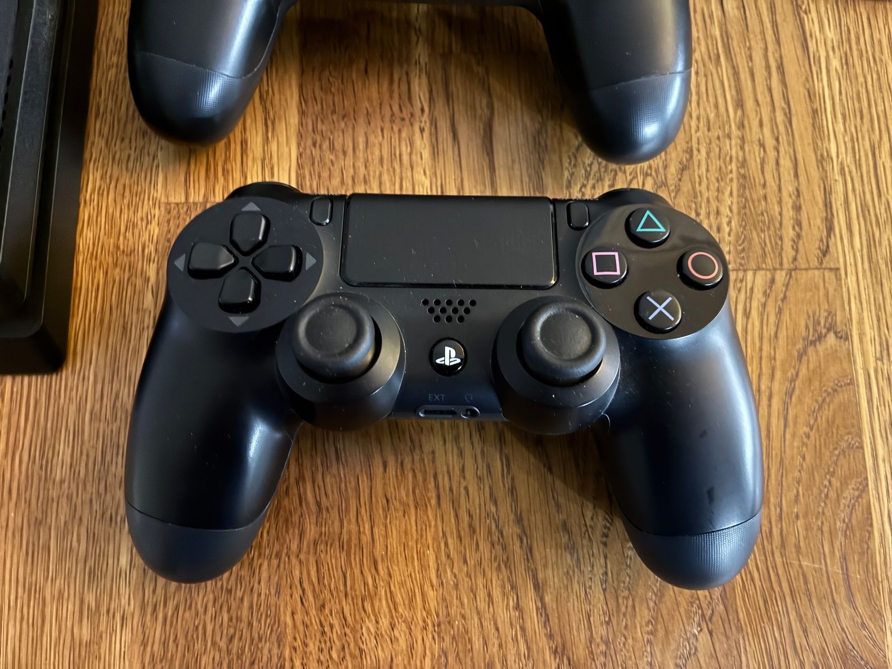 Sony Console: Sony Playstation 4 Pro – Usato da Wolfwil venduto da sch_9jzx 1