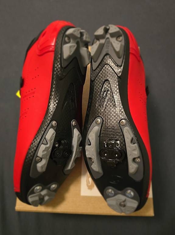 Scarpe da uomo: Neue Sidi Carbon Veloschuhe – Usato da Moosseedorf venduto da mag_k9m5 3