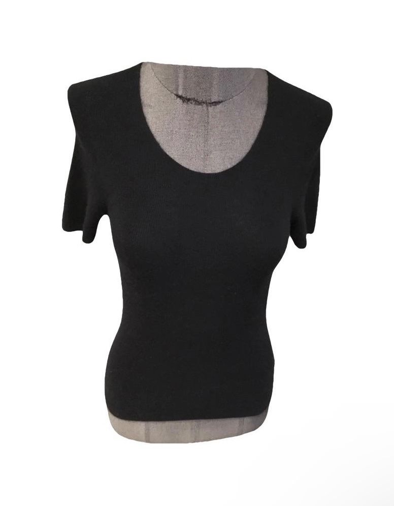 Top: Schwarzes Kaschmir Top von Eric Bompard – Usato da Bern venduto da sel_v6l2
