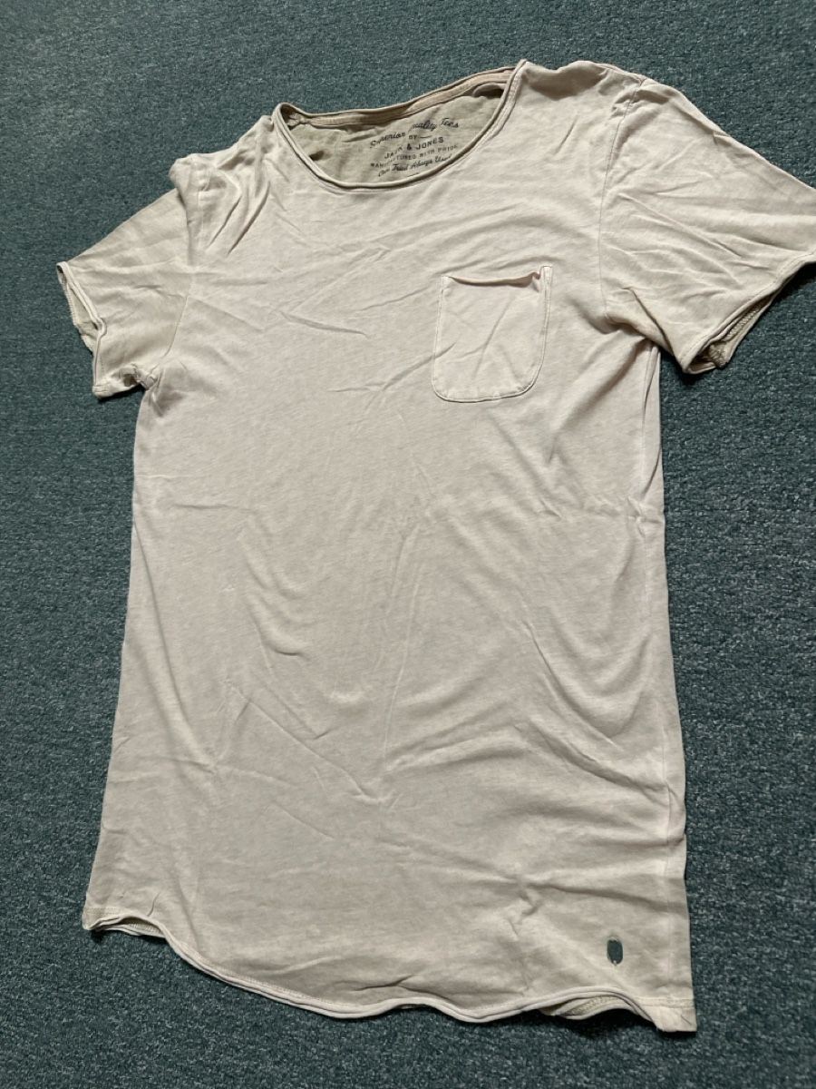 Jack & Jones T-shirt: Tshirt Jack and Jones GrM – Usato da Baltschieder venduto da YmroBe