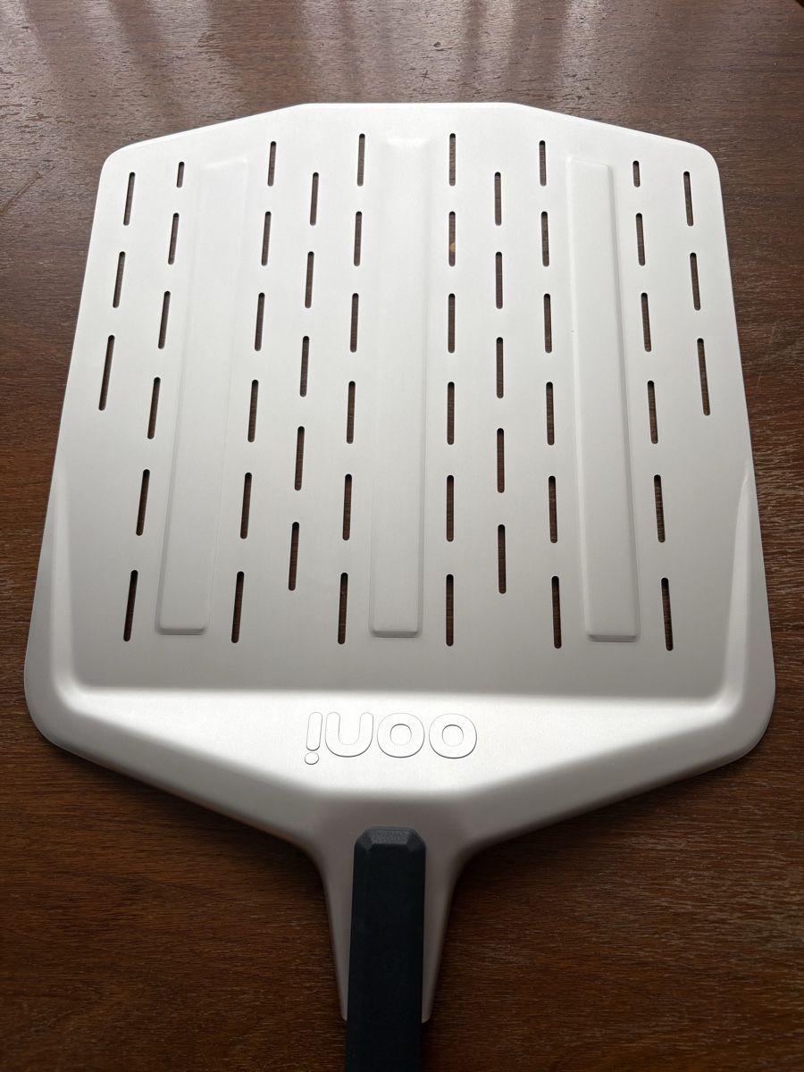 Küchengeräte: Ooni Pizzaschieber perforiert weiss mit Massband 40cm – Neu (gemäss Beschreibung) aus Buchrain von Sisi83 1