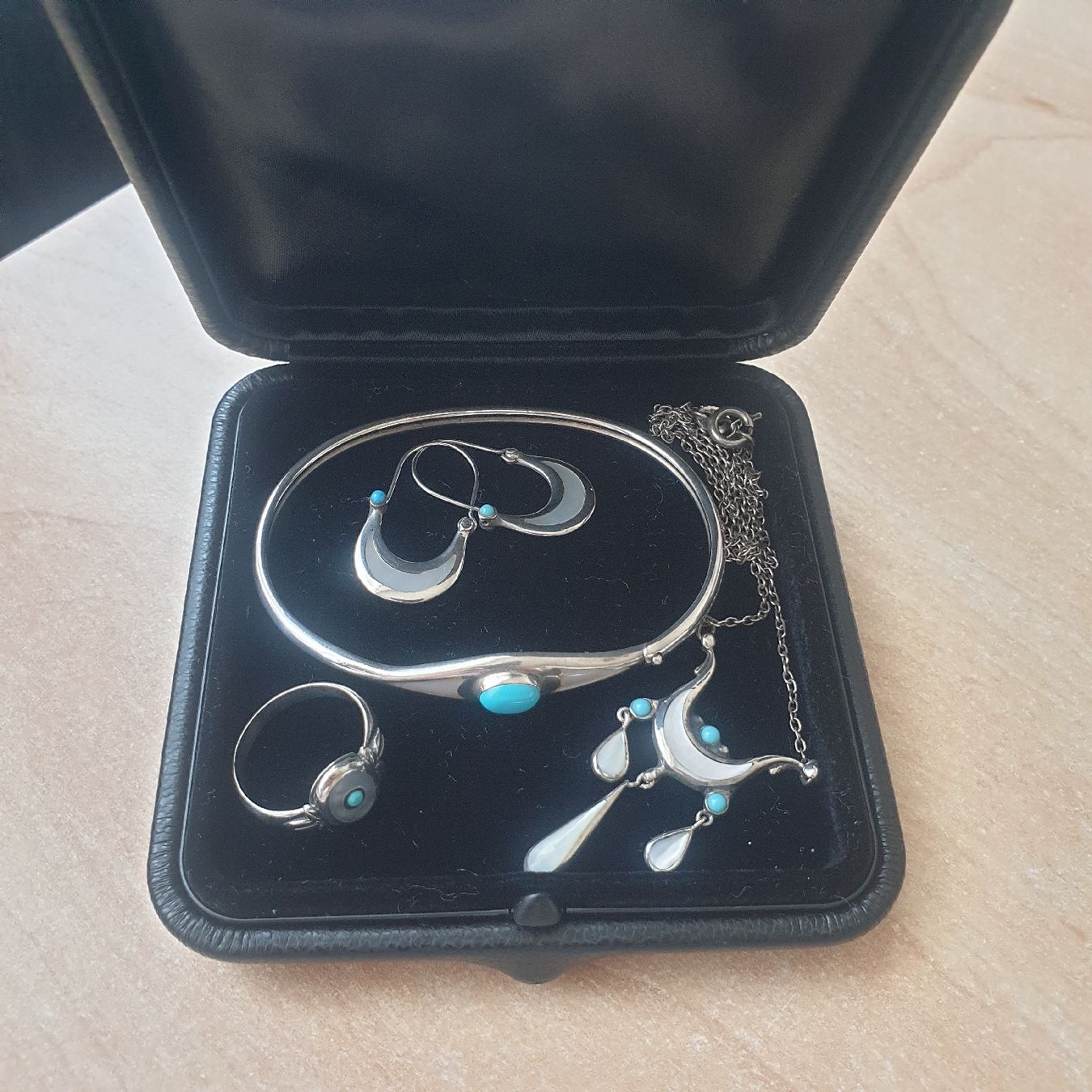 Altri gioielli: 925er Silber Schmuck Set mit Türkis Steinen – Usato da Winterthur venduto da katzen07
