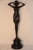 Sculpture en bronze sur socle marbre .