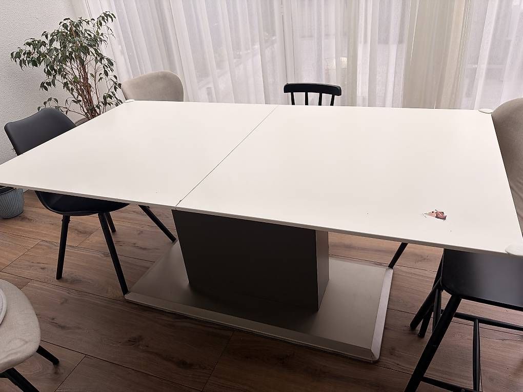 Tables: Esstisch – D'occasion à Therwil par Simoliveri