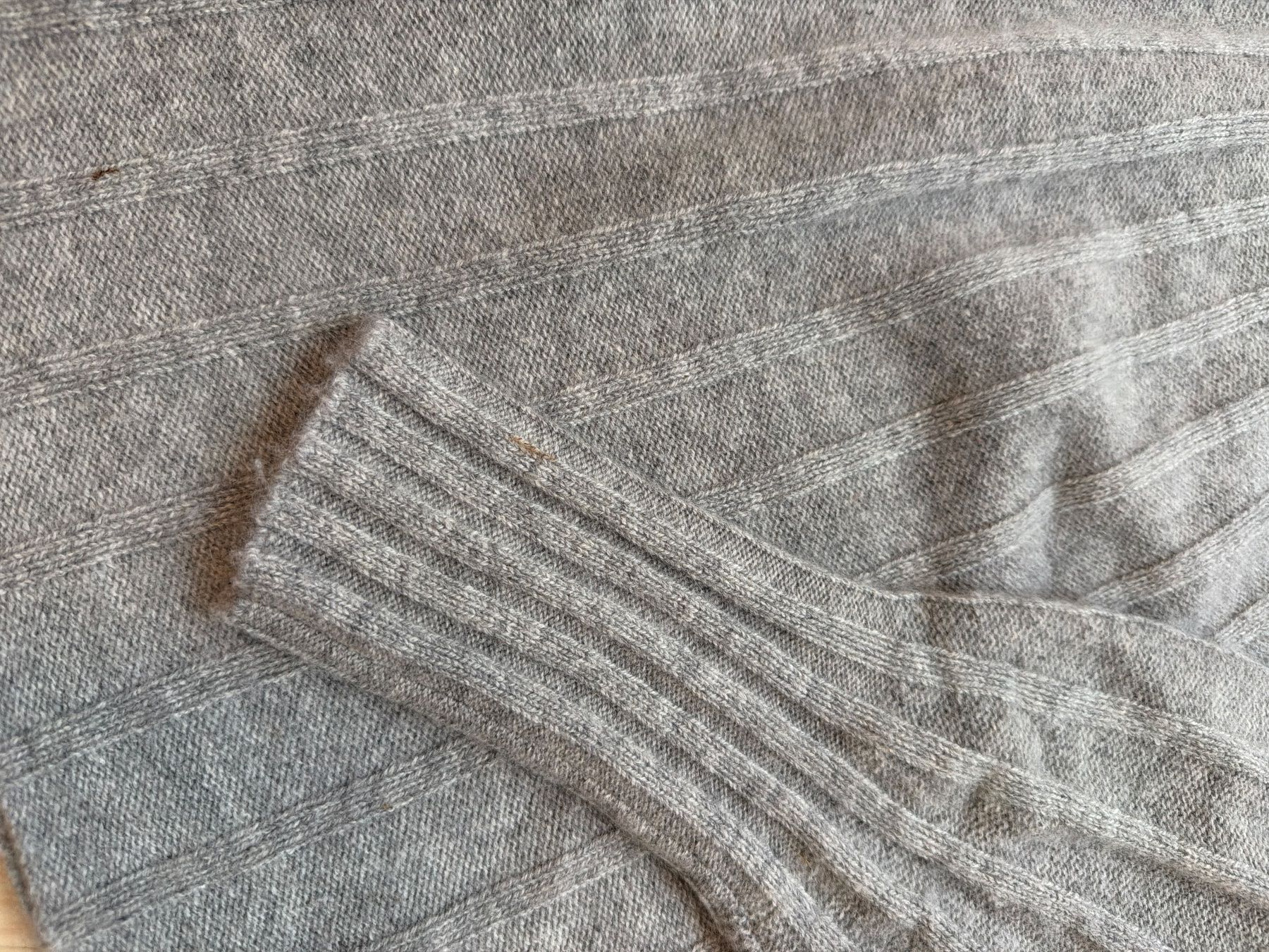 Phillip Lim Maglioni & Felpe: Pullover 3.1 Phillip Lim grau gerippt Grösse XS gebraucht – Nuovo (secondo la descrizione) da Hettlingen venduto da blu_tb6z 4