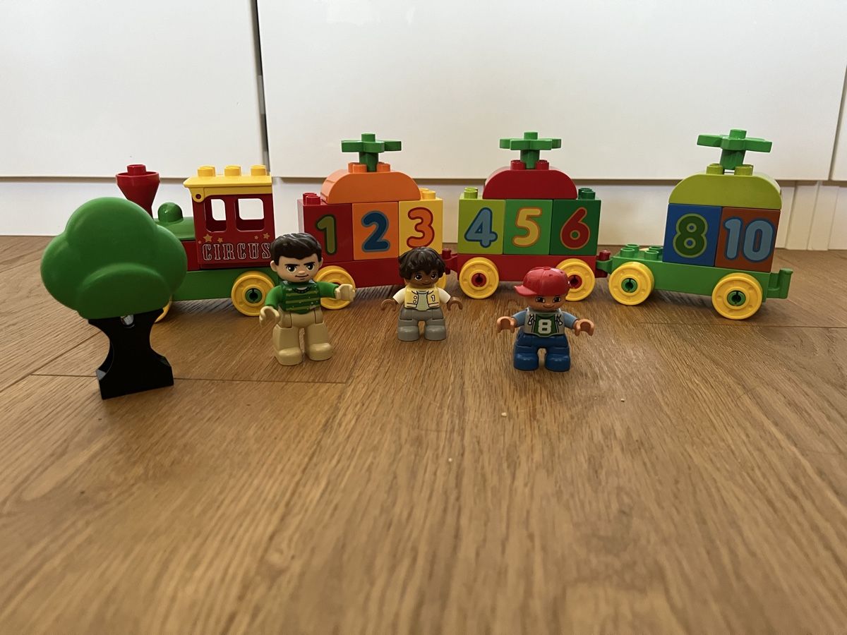 Lego Giocattoli: Duplo train chiffre – Nuovo (secondo la descrizione) da St. Prex venduto da Nikolletta