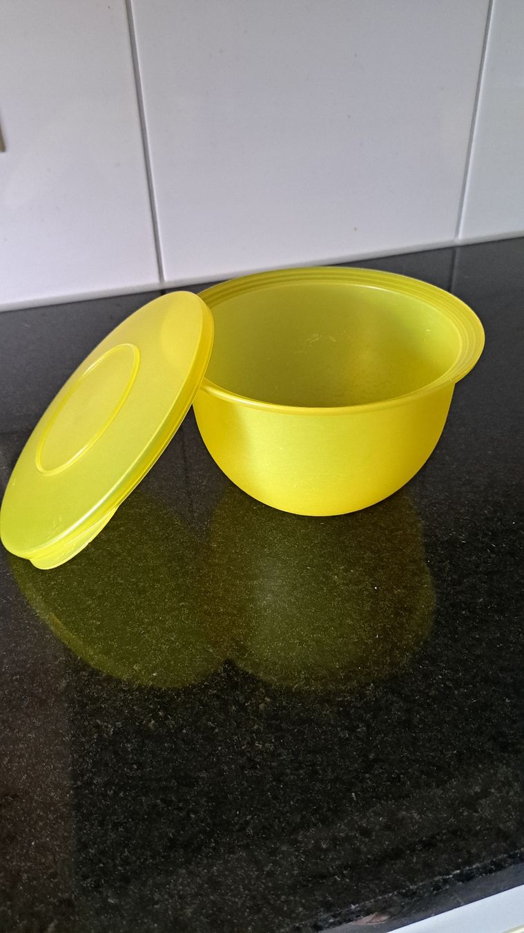 Tupperware Contenitori & Simili: Diverse Tupperware mit Deckel – Usato da Allschwil venduto da Sternenhimmel28 1