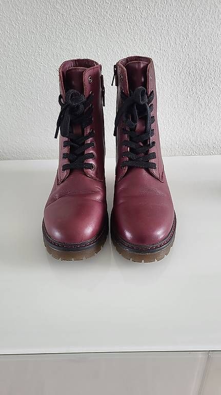 Damenschuhe: Tolle Winterstiefeletten Gr.35 – Gebraucht aus Therwil von cha_m68j