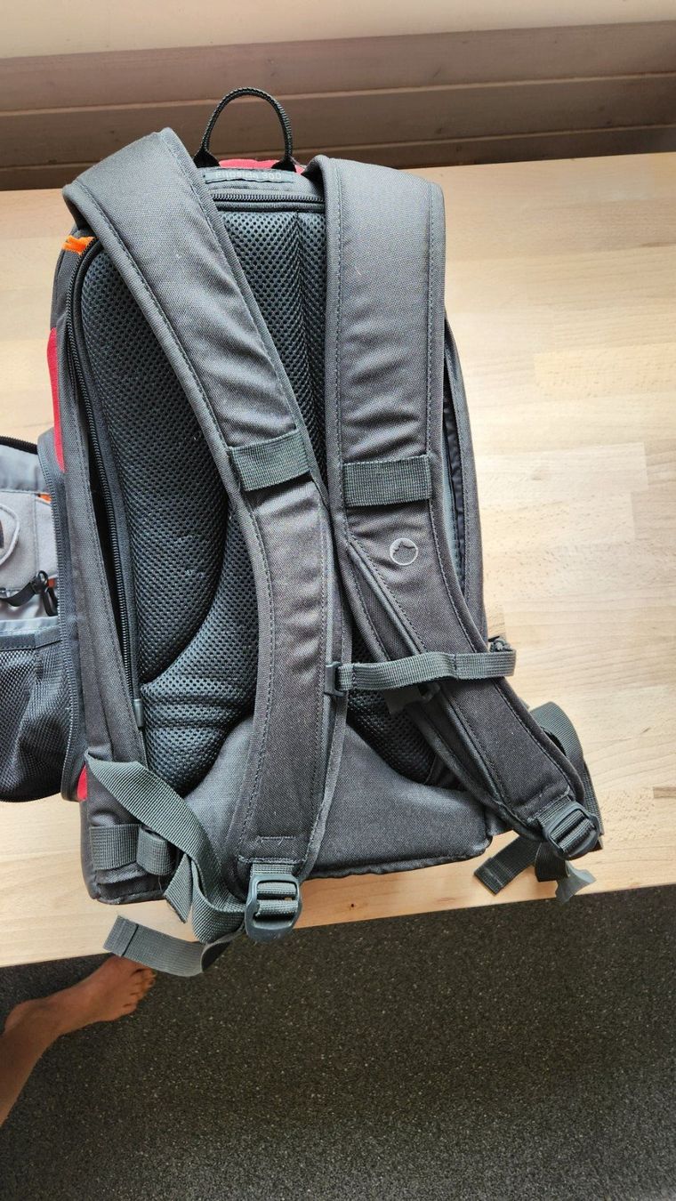 Lowepro Zaini: Lowpro Flipside 300 Kamerarucksack – Usato da Binz venduto da Tigger6 3