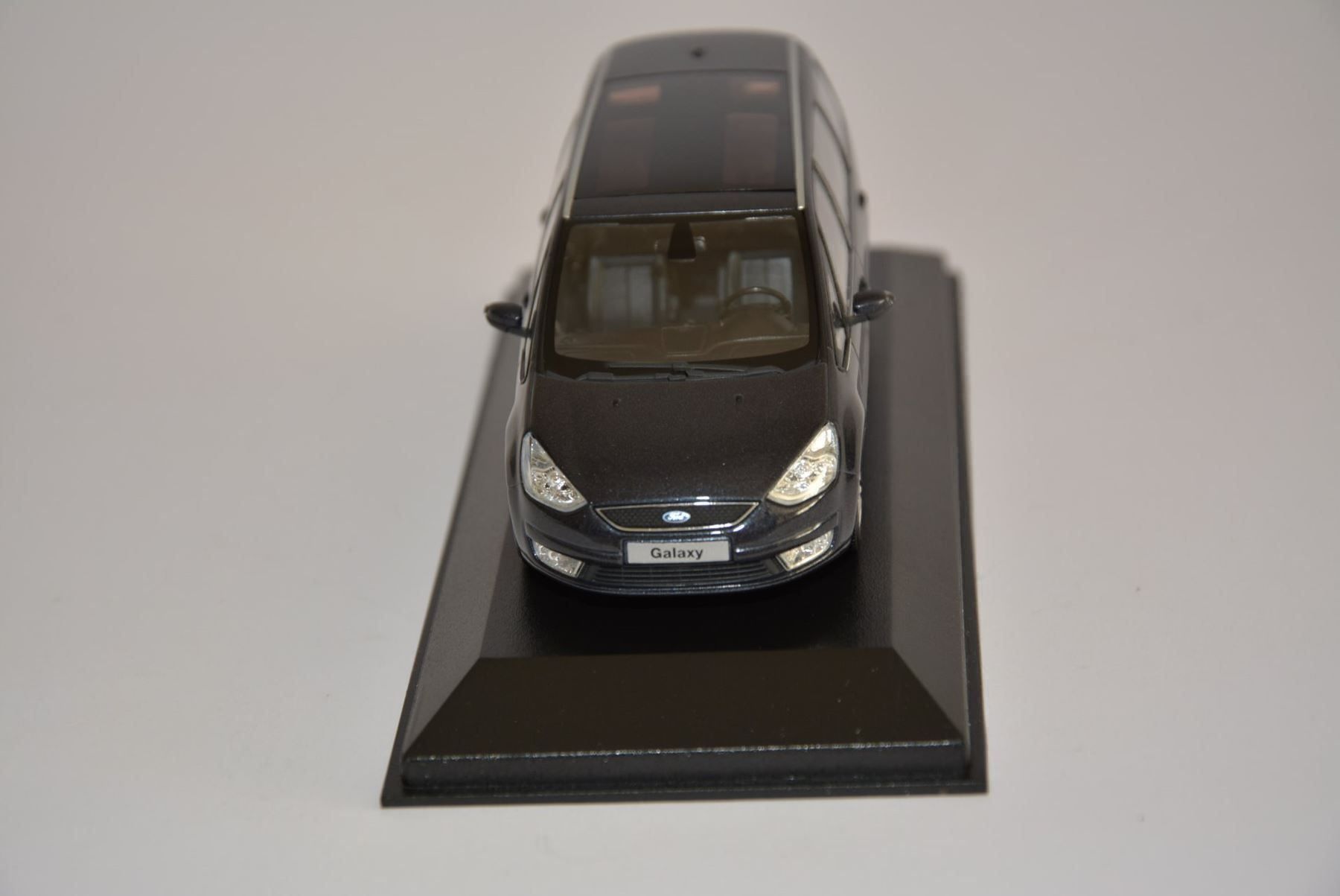 Ford Modellini d'auto: Ford Galaxy , Minichamps , 1:43 – Nuovo e nell'imballaggio originale da Goldach venduto da Feivel9 3