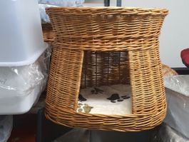 Weidekorb für kleinere Katzen mit 2 Kissen oval Fabrikneu