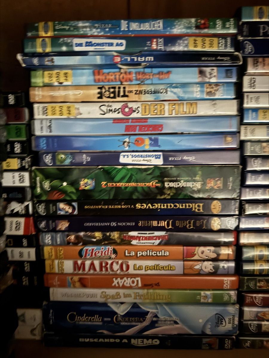 Tous les DVDs: DVD Sammlung - Kinderfilme – D'occasion à Cham par matap1 1