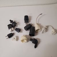 diverse alte stecker altes elektromaterial