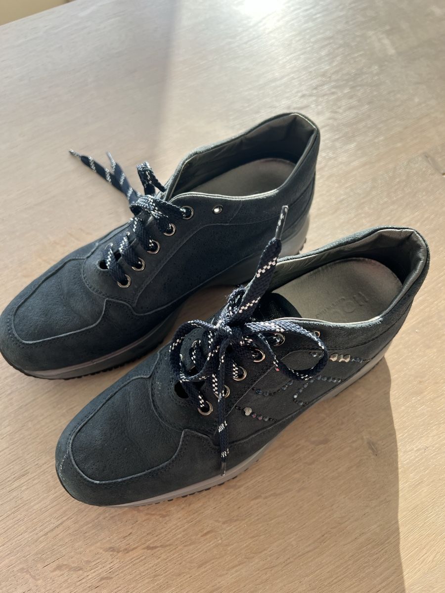 Hogan Scarpe da donna: Hogan Schuhe Damen, Gr. 36, Dunkelblau – Usato da Meilen venduto da Namaycus 6