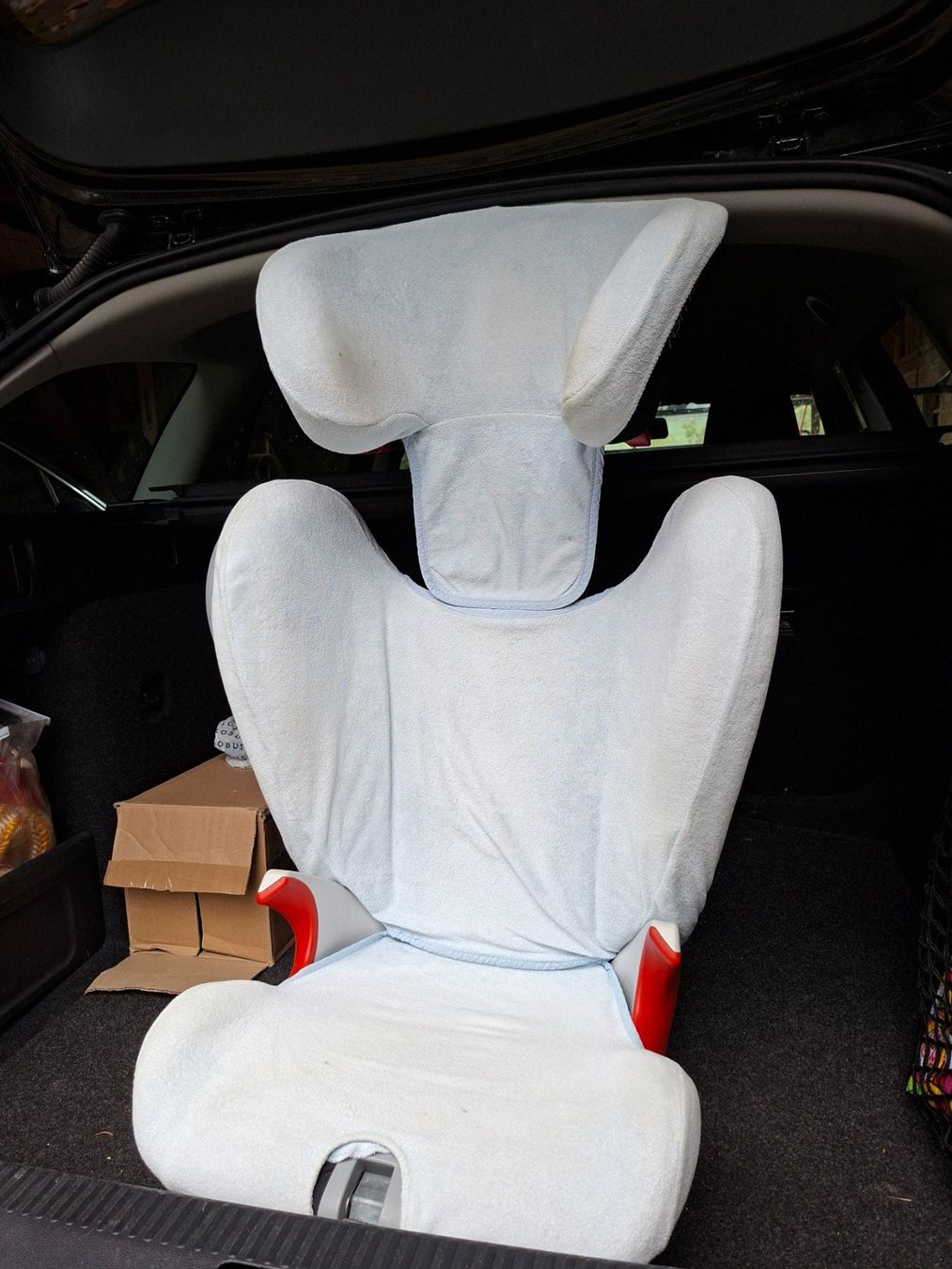 Britax Römer Seggiolini per auto: Autositz Römer Britax Kidfix – Usato da Wohlen b. Bern venduto da Looking4ward