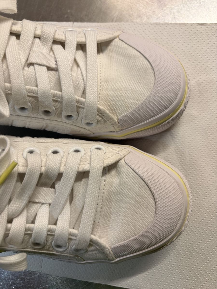 Adidas Scarpe da donna: Adidas Nizza, Gr. 41 ⅓ – Usato da Zürich venduto da 28881084 1