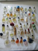 52  Alt Miniatur  EDT Parfum Bottle Sehr Selten