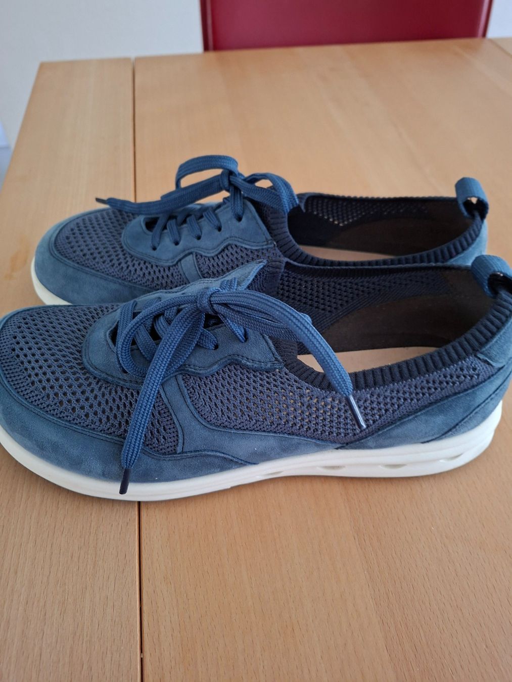 Helvesko Scarpe da uomo: Helvesko Sneaker, Gr. 41 neuwertig – Nuovo (secondo la descrizione) da Oftringen venduto da Kasimir2007 1