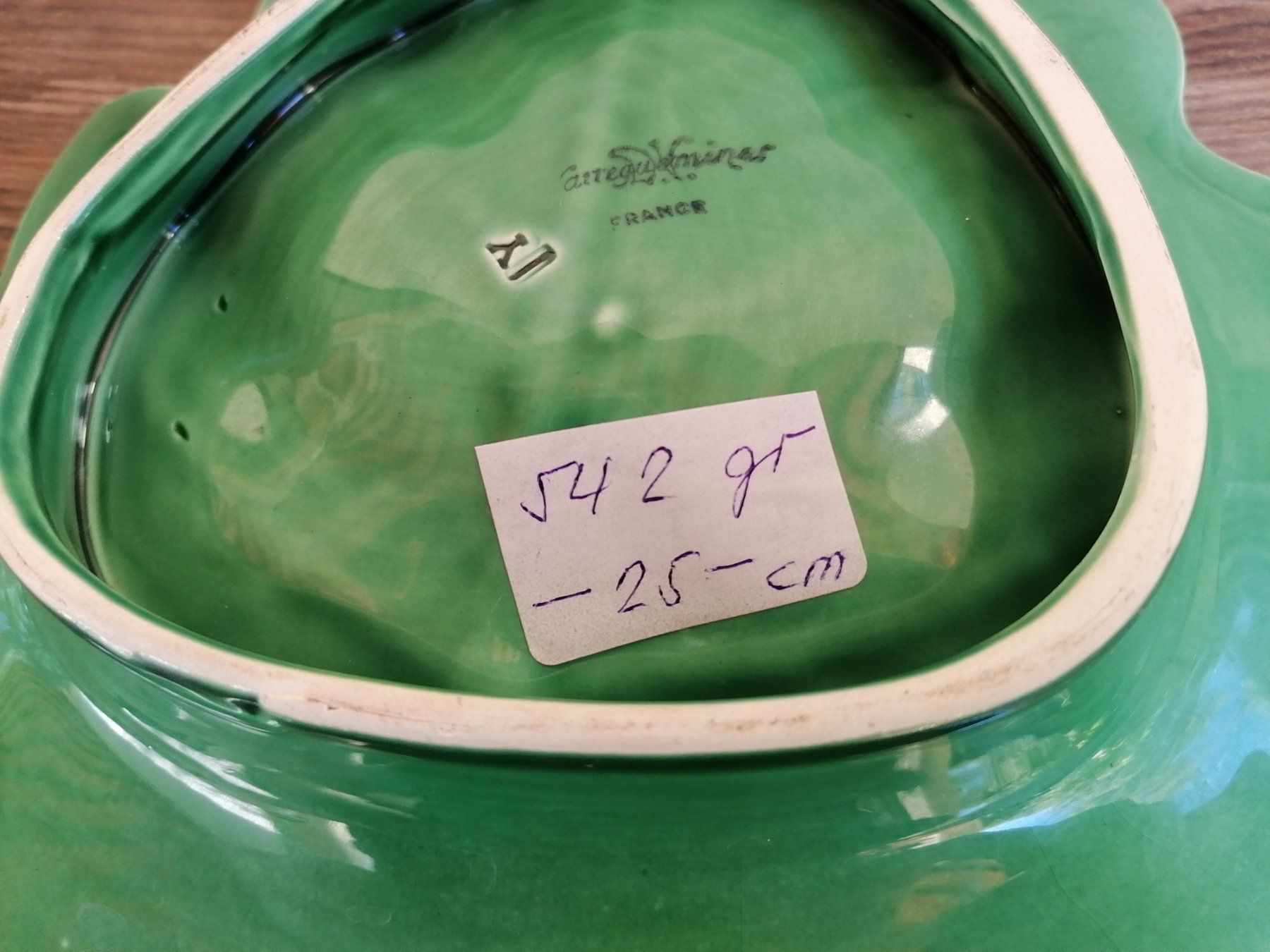 Servierplatten: Plat Sarreguemines en forme de feuille – Gebraucht aus Chezard St-Martin von Loucail 1