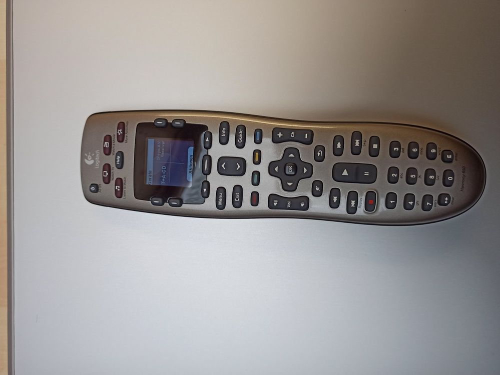 Logitech harmony 650 Fernbedienung | Kaufen auf Ricardo