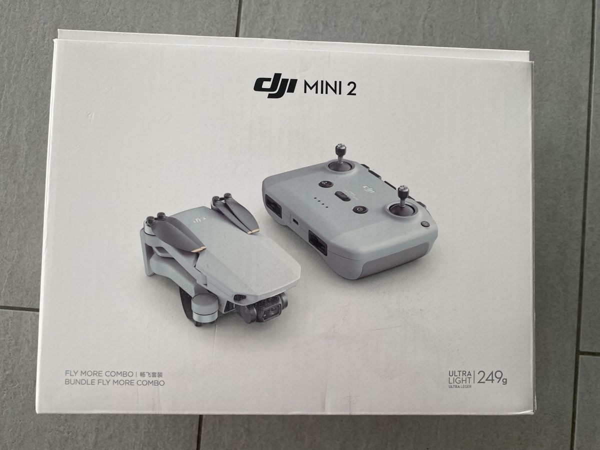 DJI Videocamere: DJI Mini 2 Fly More Combo Drohne neuwertig – Nuovo (secondo la descrizione) da Chur venduto da rei_8cyw 5