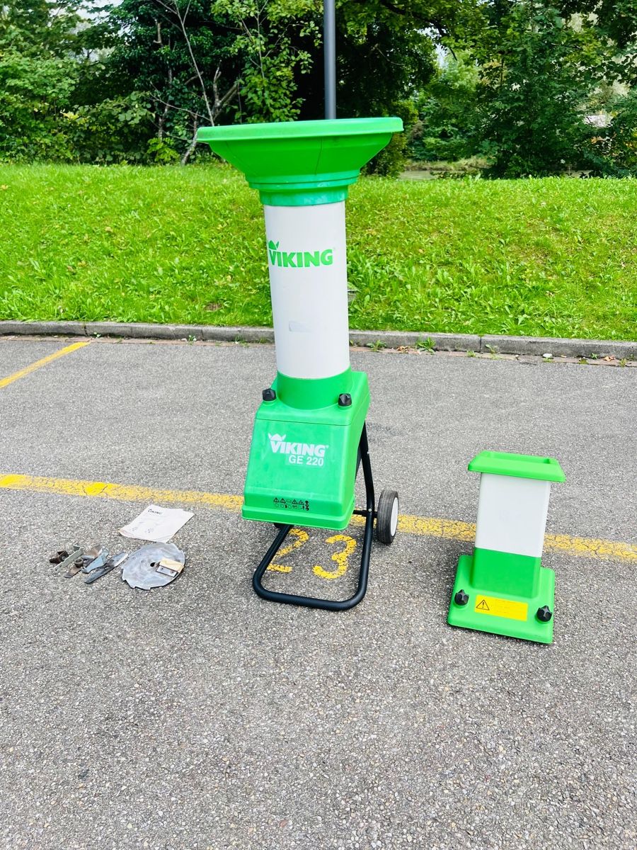 Viking Häcksler: Gartenhäcksler VIKING GE 220 Profi – Gebraucht aus Urdorf von mas_5wfz 1