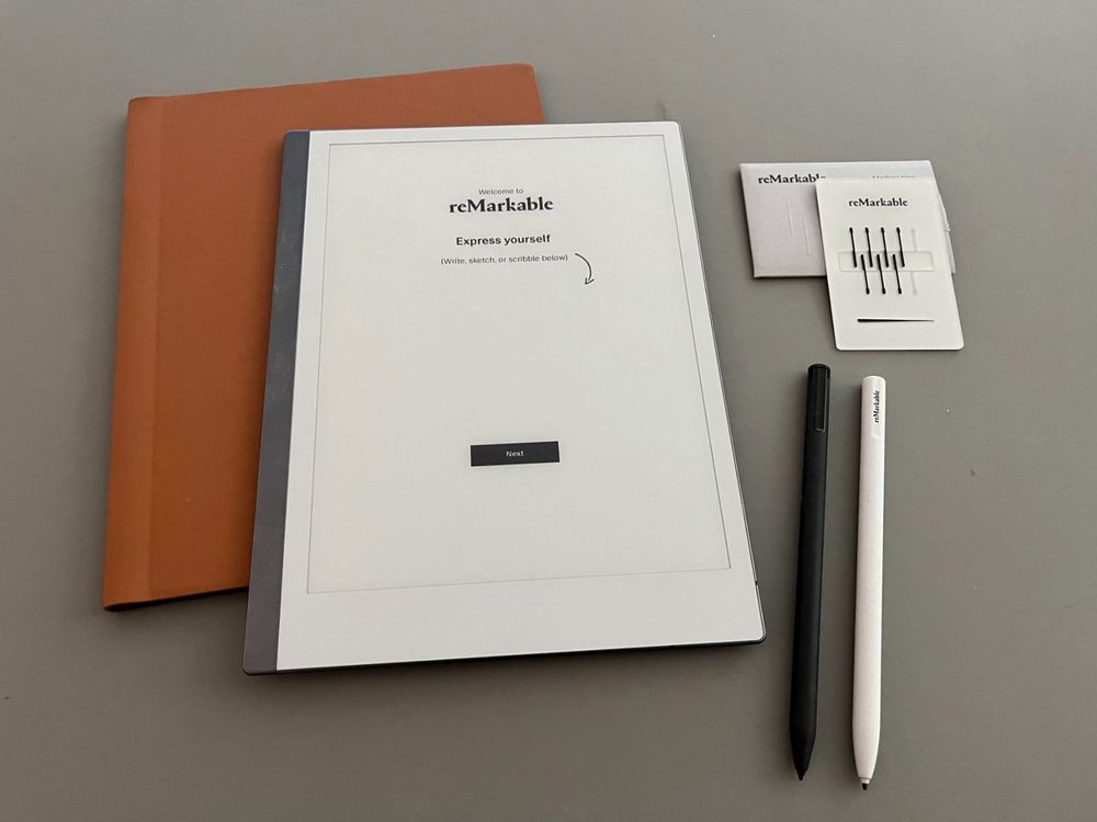 reMarkable 2 mit Premium Lederhülle, Marker Plus uvm. (Gebraucht) in ...